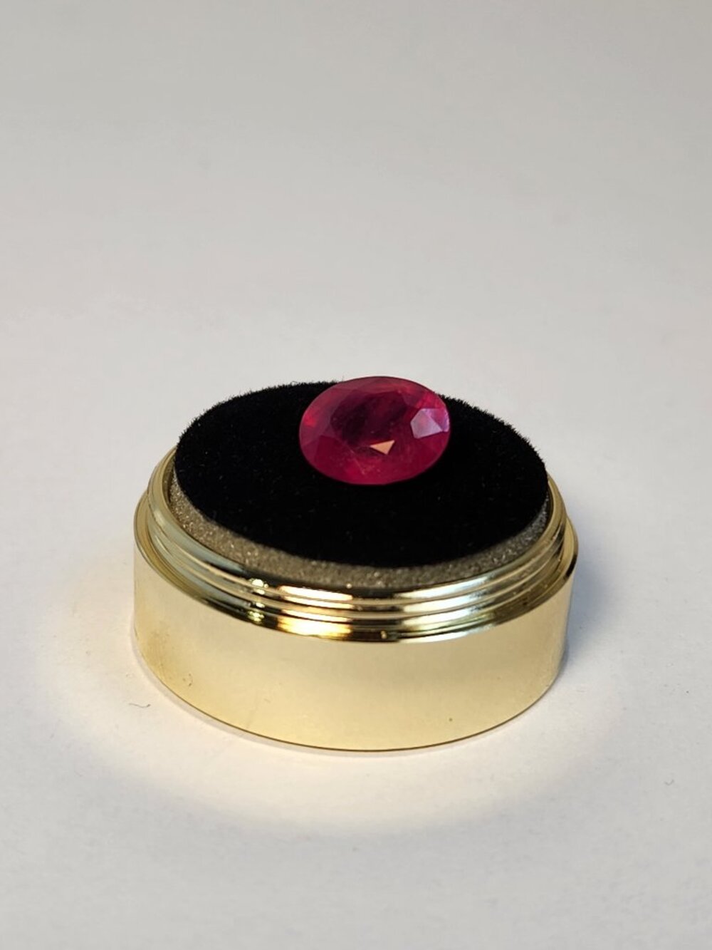 VTG 3.85ct Ruby Loose Gemstone 10x8mm Oval Cut Vivid Red Natural Corundum